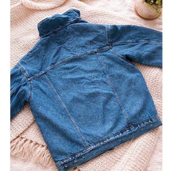 Vintage Levi’s Sherpa Lined Denim Jacket Blue Trucker Size S Authentic Worn - Picture 2 of 9